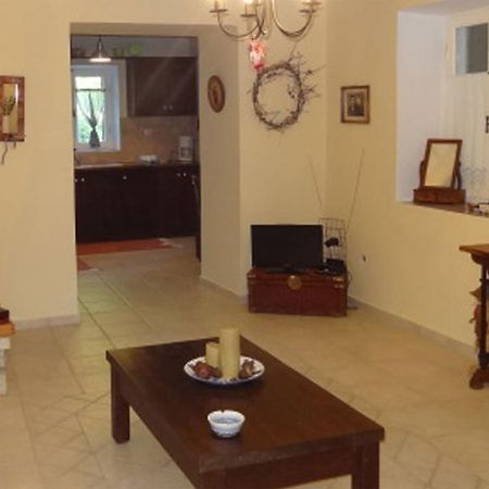 Sterna Apartment Asprogerakata Bagian luar foto